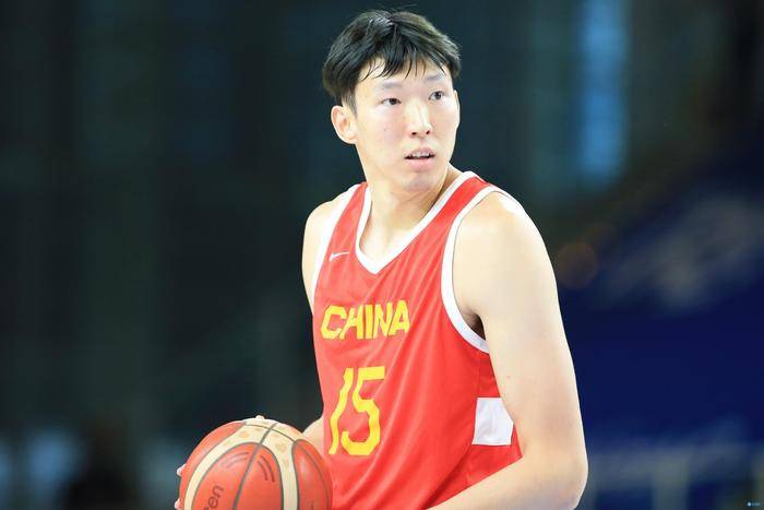 美女扒开尿口让男人捅视频网站